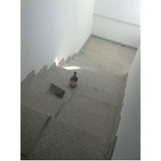 trepte granit din placi